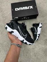 NIKE REACT